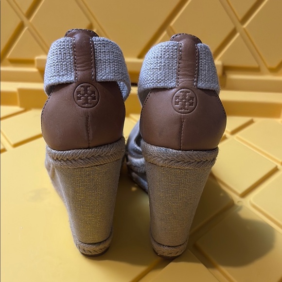 Tory Burch Women's Wedge Sandals in Gold - Picture 2 of 6